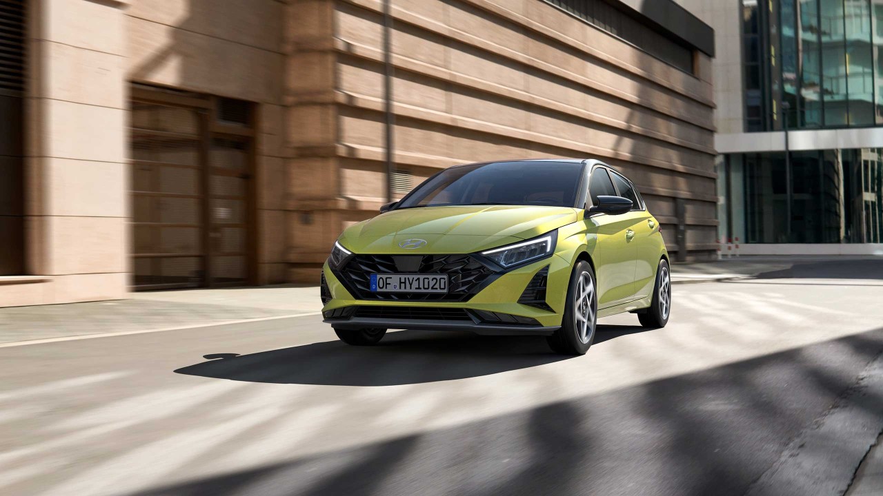 i20